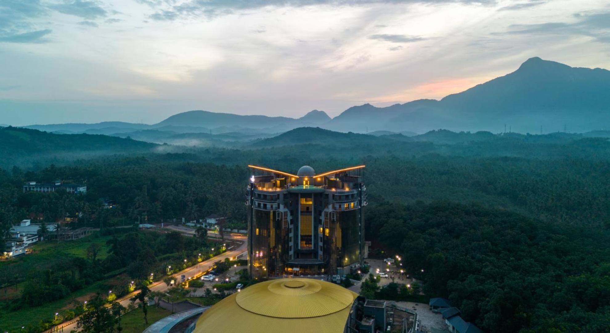 Fezinn Hotel - Best Wayanad Hotel In 2024 Calicut Exterior foto